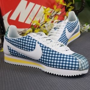 classic cortez qs gingham sneaker